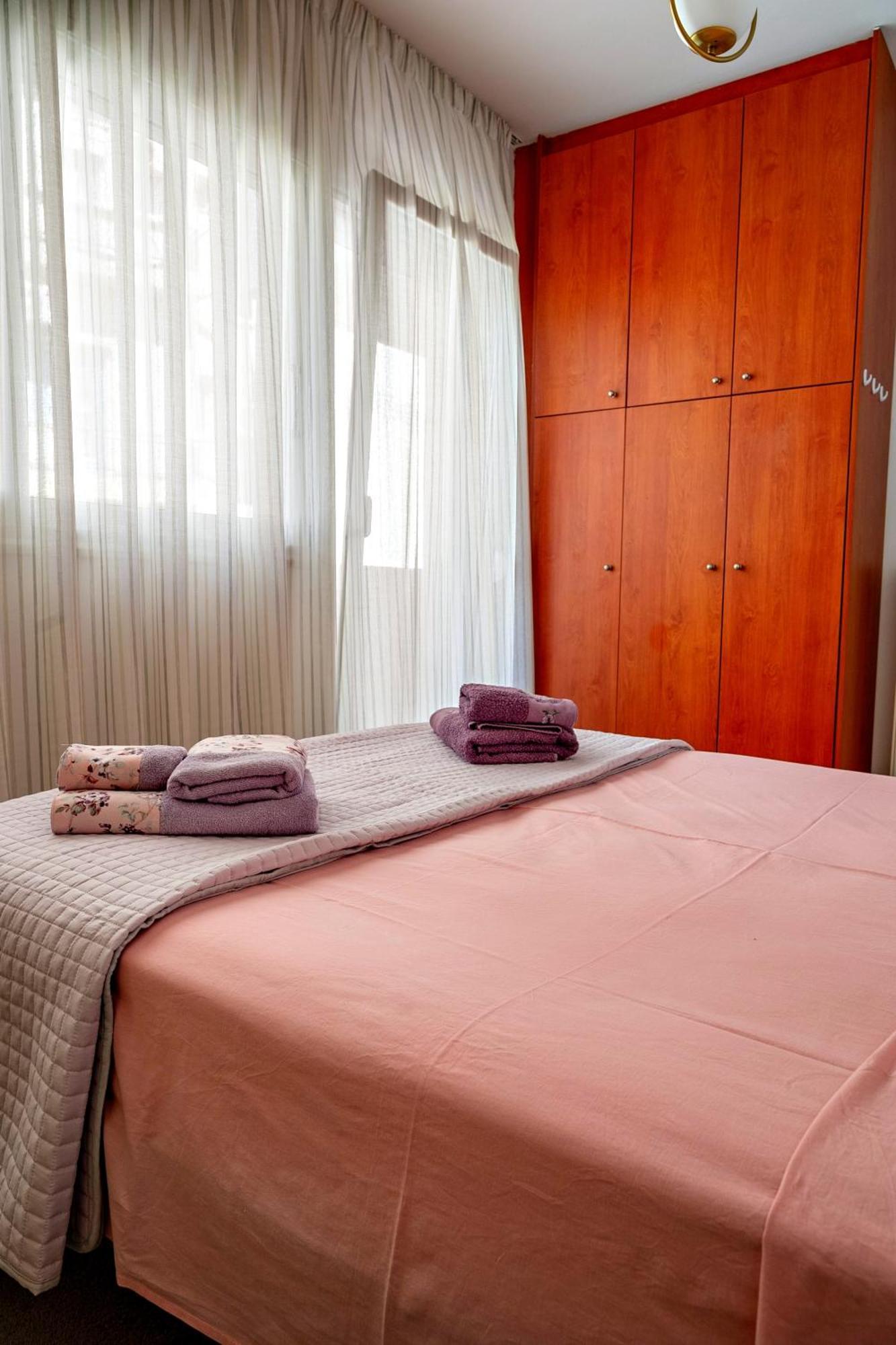 Xperience Central Apartments Heraklion  Exterior photo
